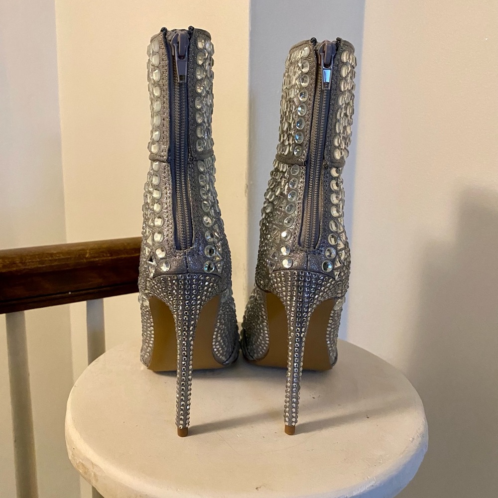 Steve Madden Rhinestone Bootie - Picture 4 of 6